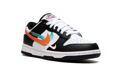 DUNK LO MNS WMNS "Lunar New Year - Multi-Swoosh" FD4623 131