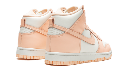 DUNK HIGH WMNS "Crimson Tint" DD1869 104