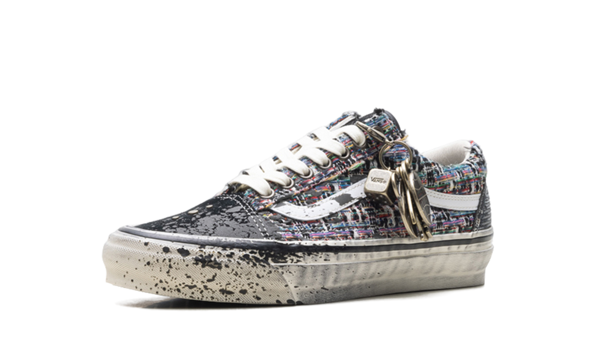Premium Old Skool “Charms Black Grey”
