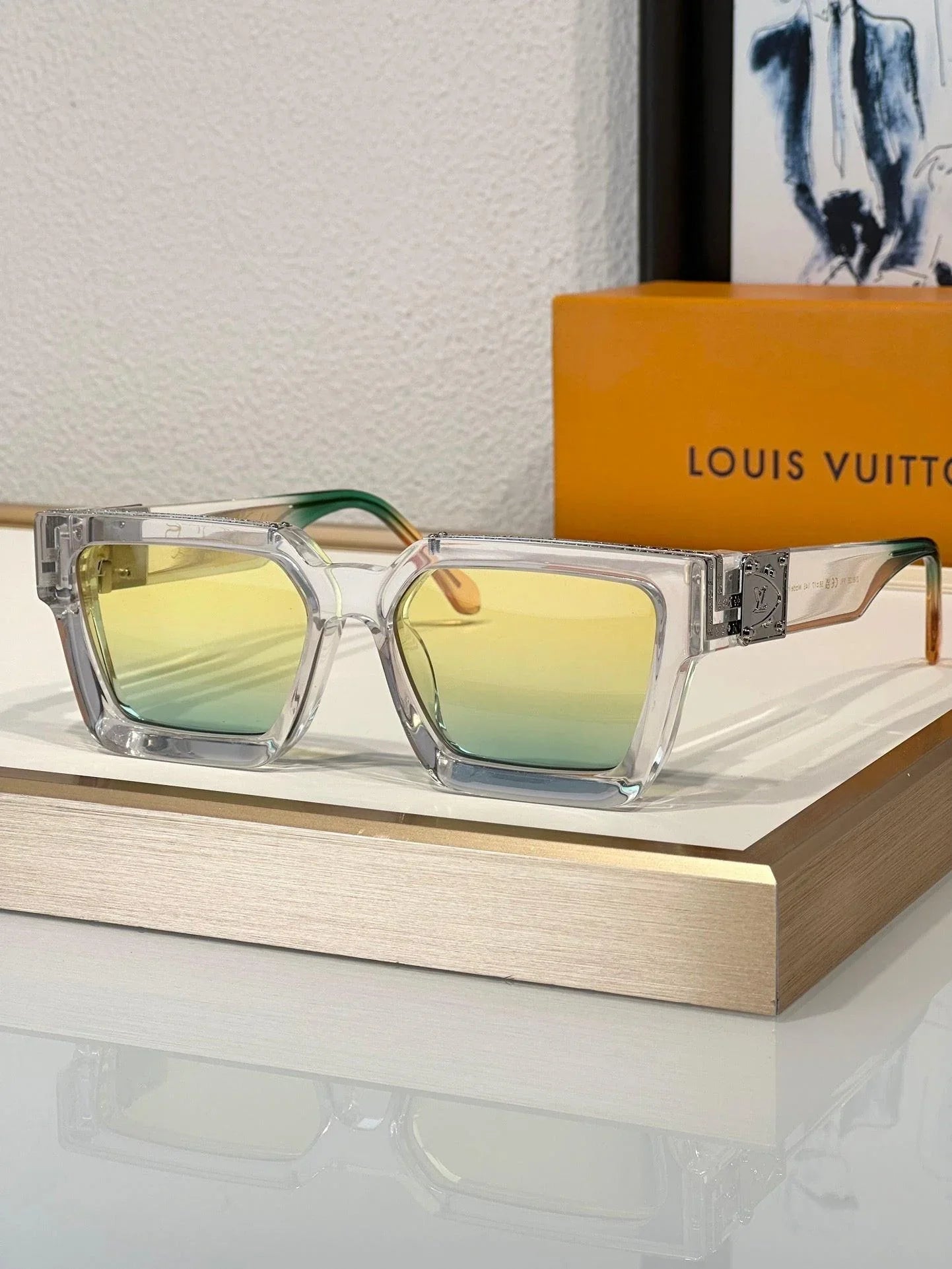 Louis Vuitton Z1910E LV Clash Low Square Sunglasses  ✨