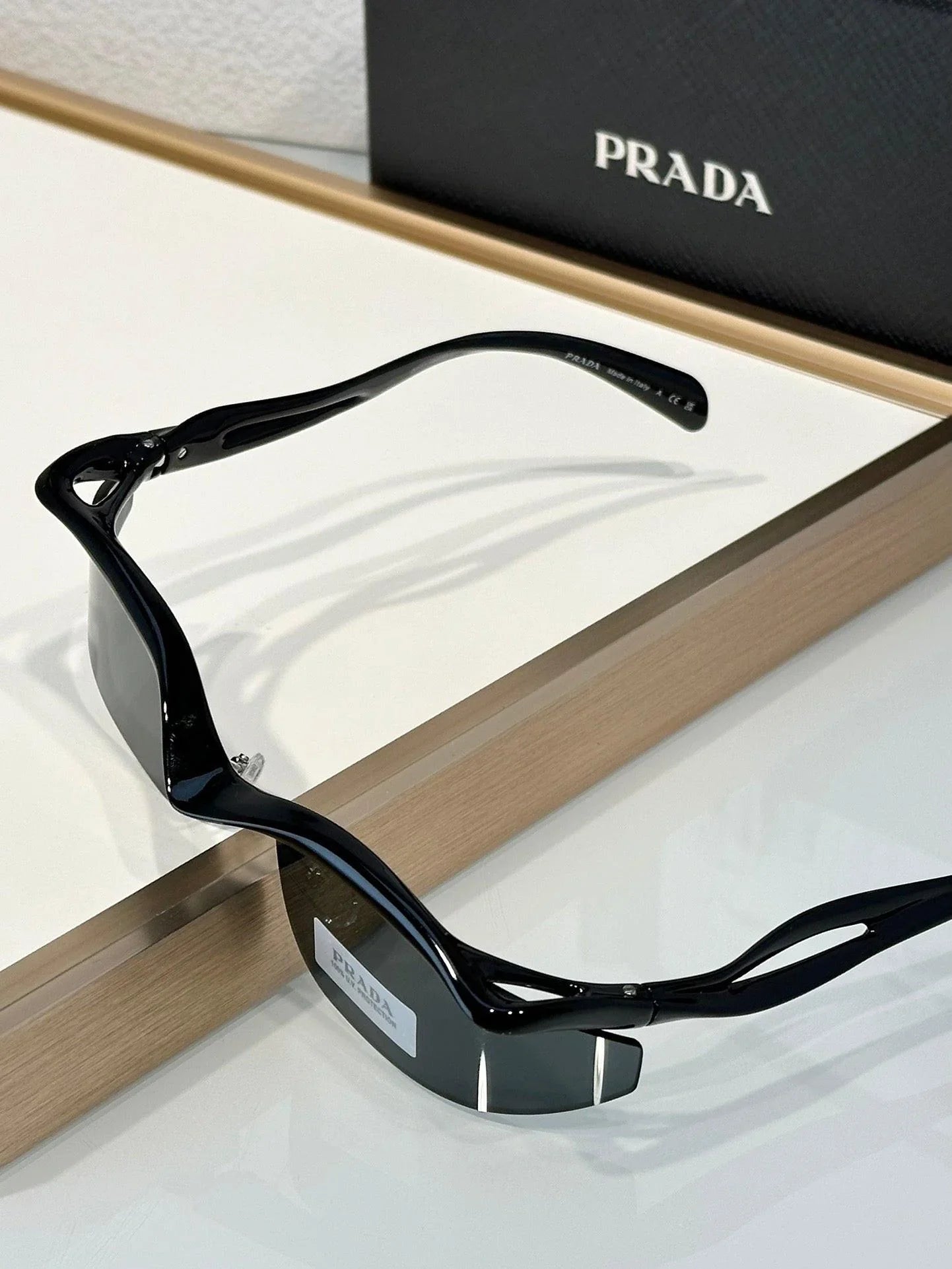 PRADA PR A25S (1AB5S0)- BLACK-PEACH-GREEN | SUNGLASSES Unisex  🟥