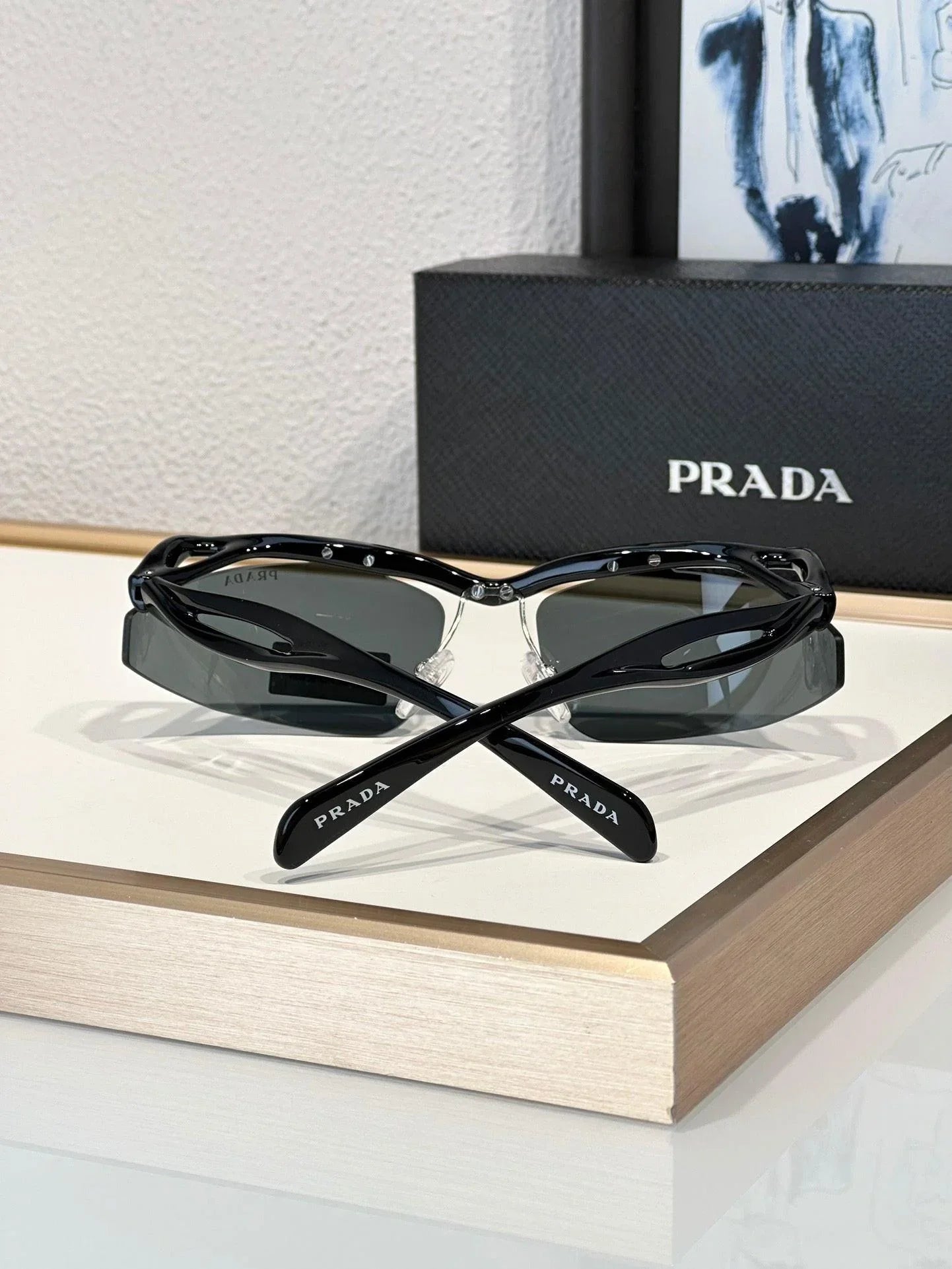 PRADA PR A25S (1AB5S0)- BLACK-PEACH-GREEN | SUNGLASSES Unisex  🟥