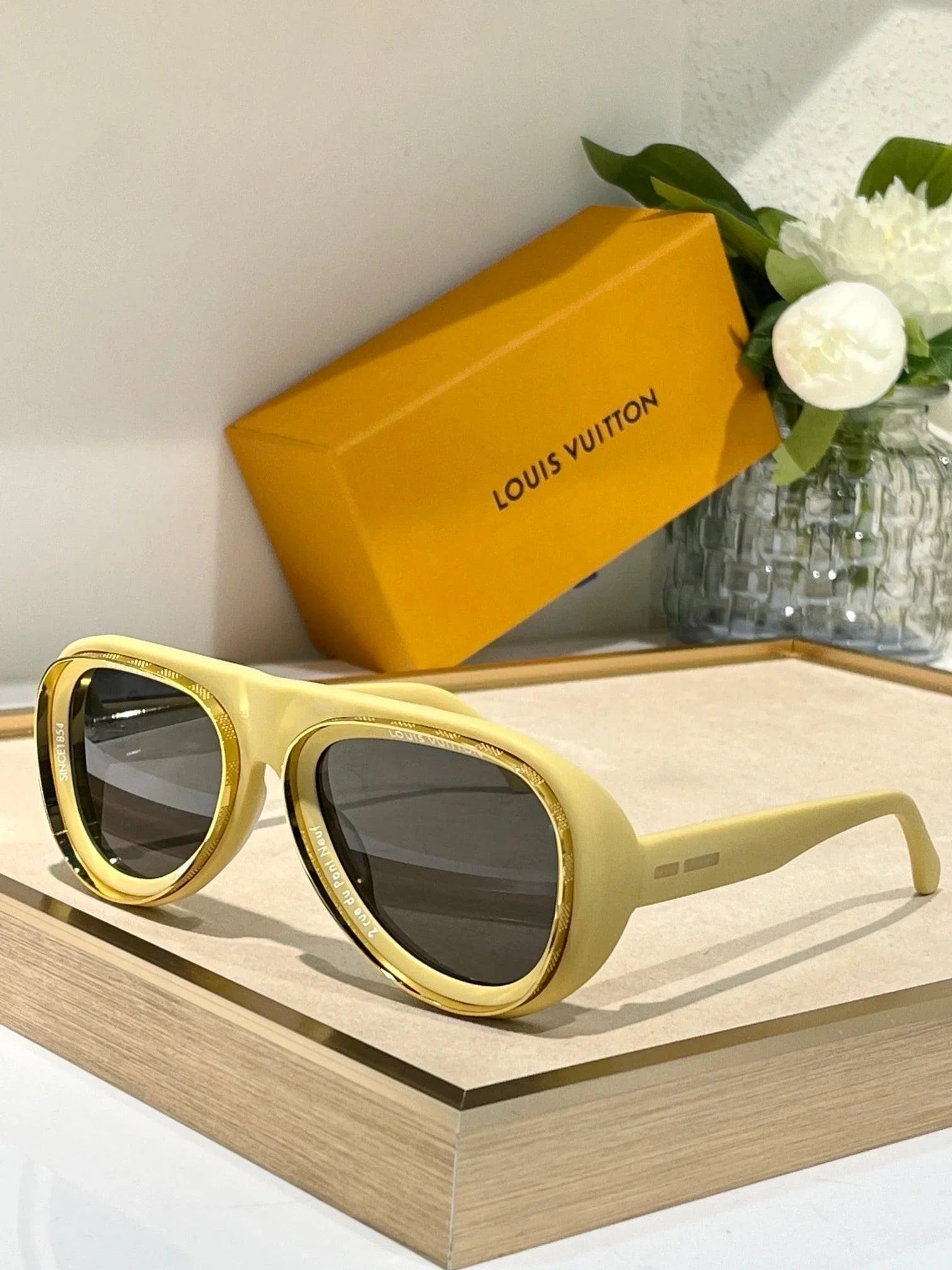 Louis Vuitton Z2445U  Super Vision Pilot Sunglasses ✨