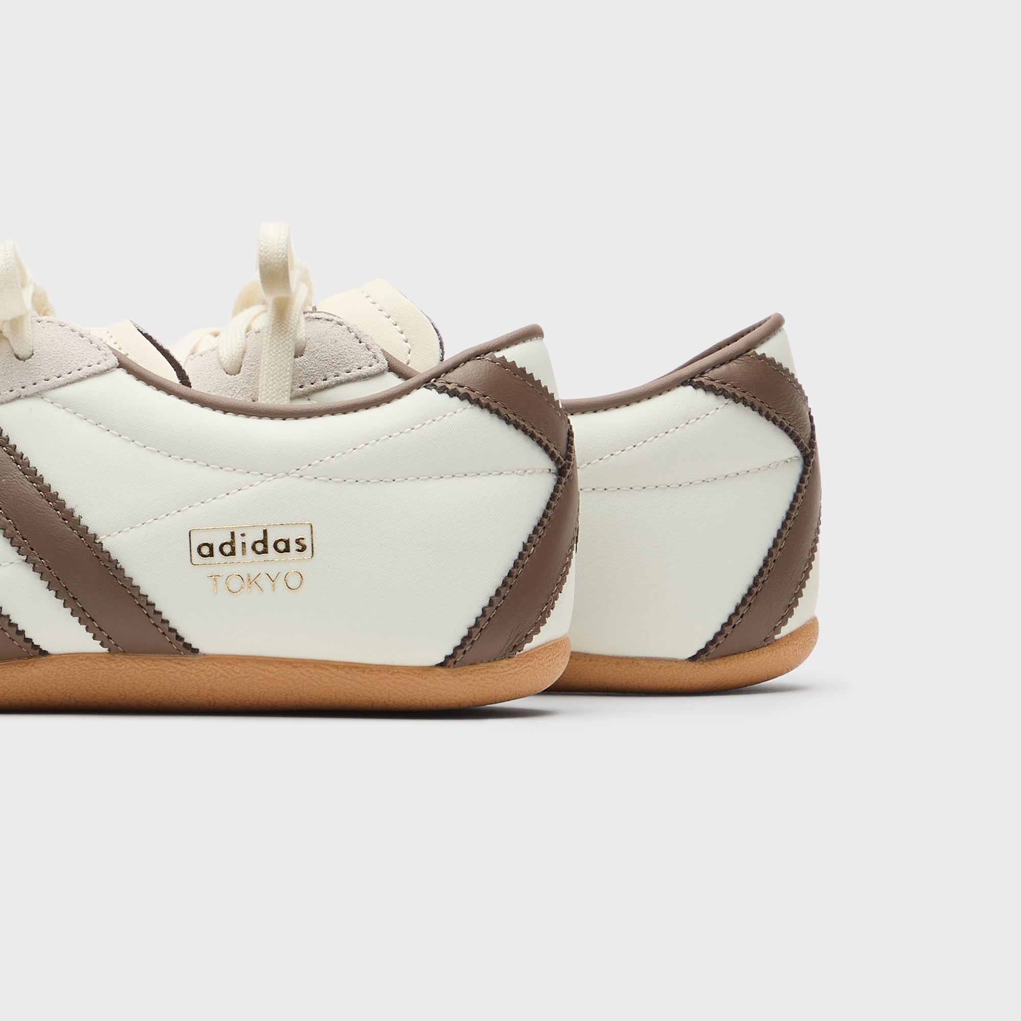 adidas WMNS Tokyo - Off White / Earth Strata / Gold Metallic