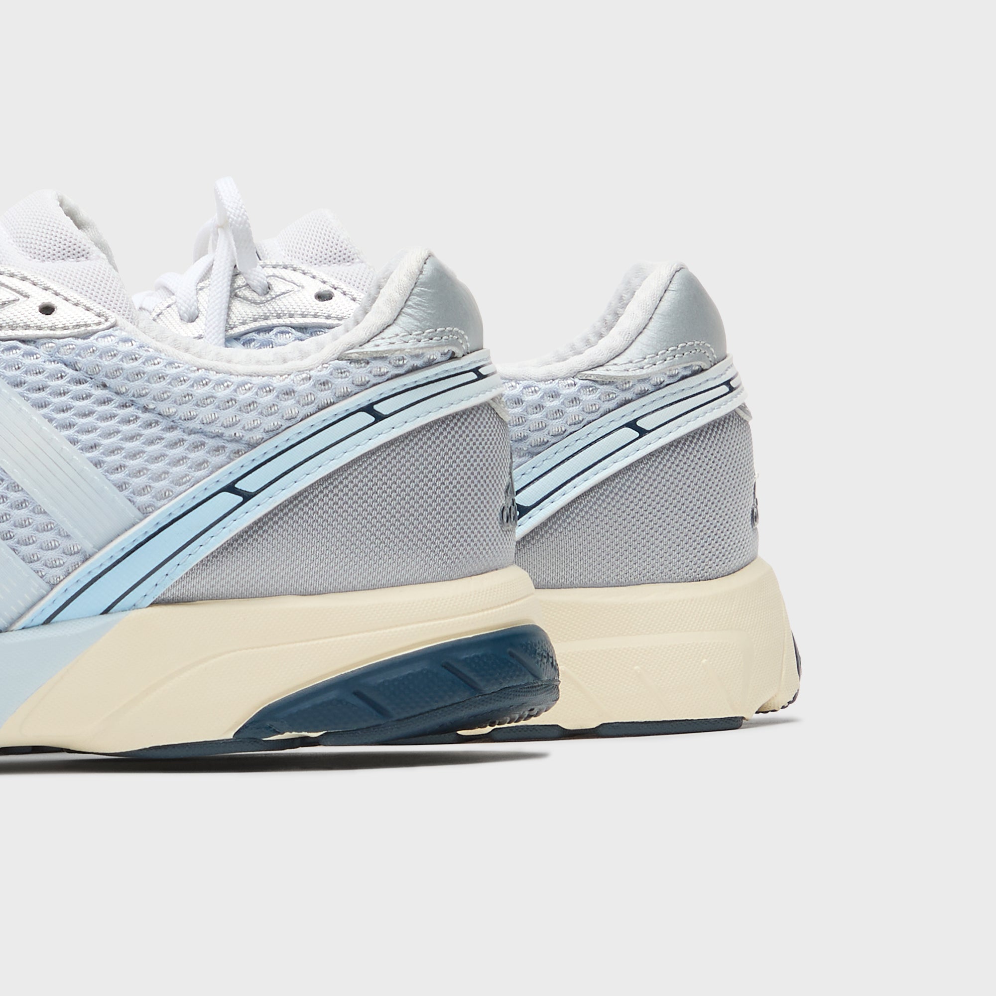 adidas WMNS Adizero Adios OG - Crystal Sky / Cloud White / Silver Metallic