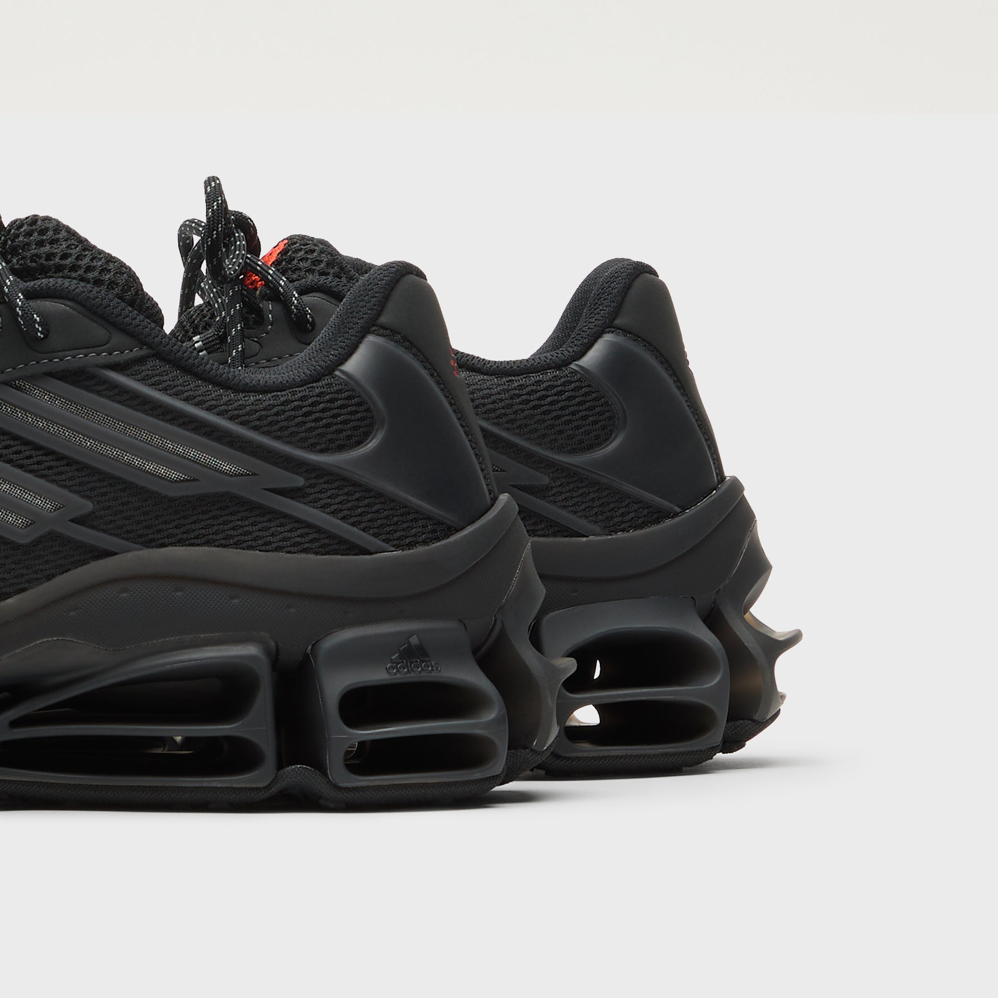adidas Megaride AG - Tech Black