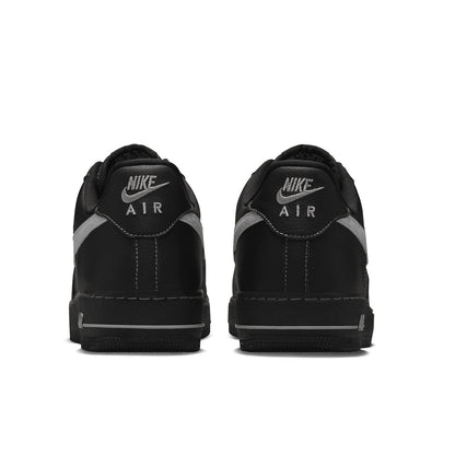 AIR FORCE &