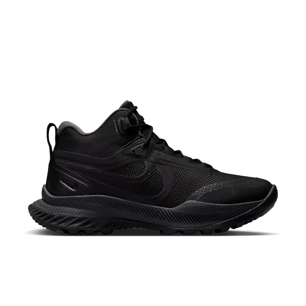 NIKE REACT SFB CARBON