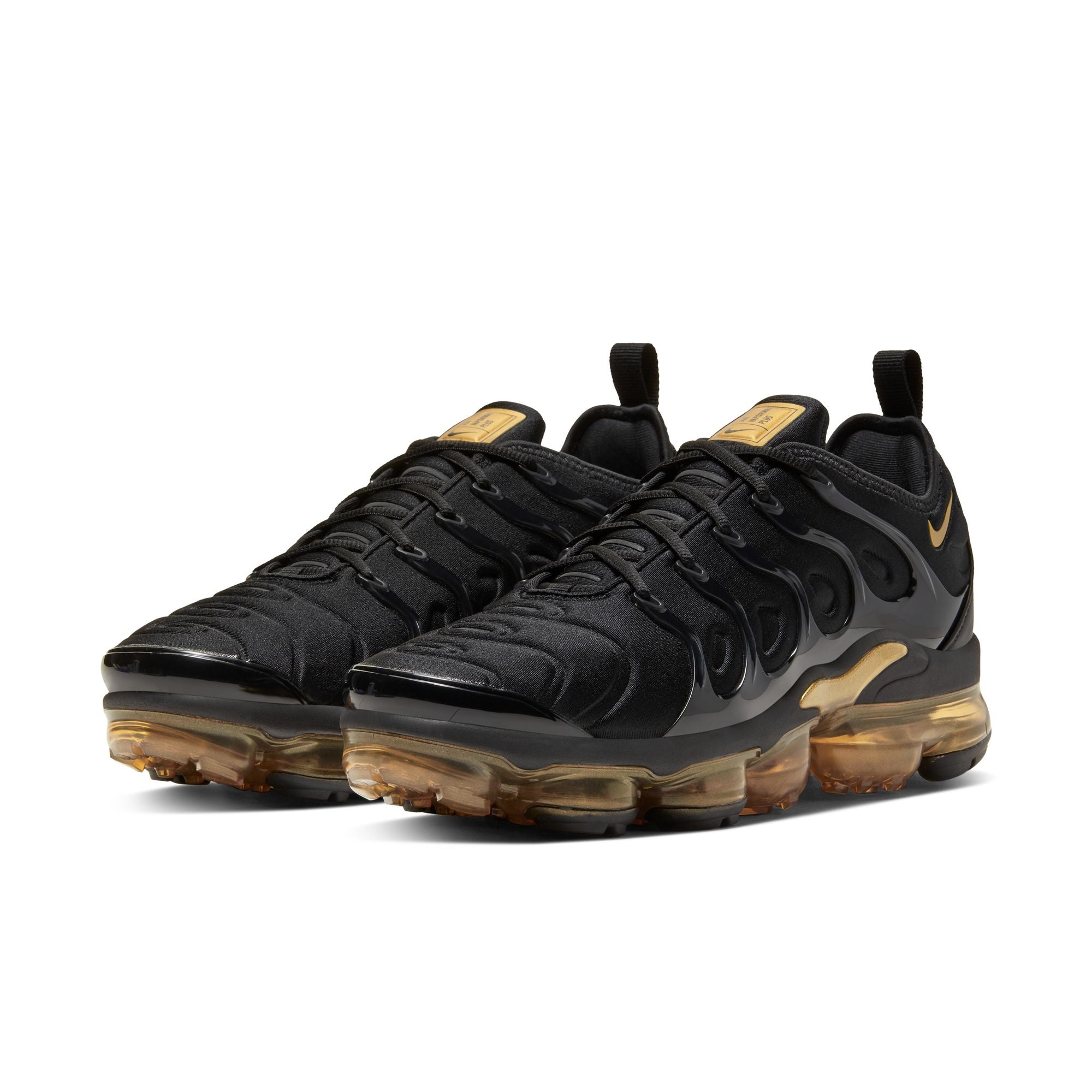 NIKE AIR VAPORMAX PLUS