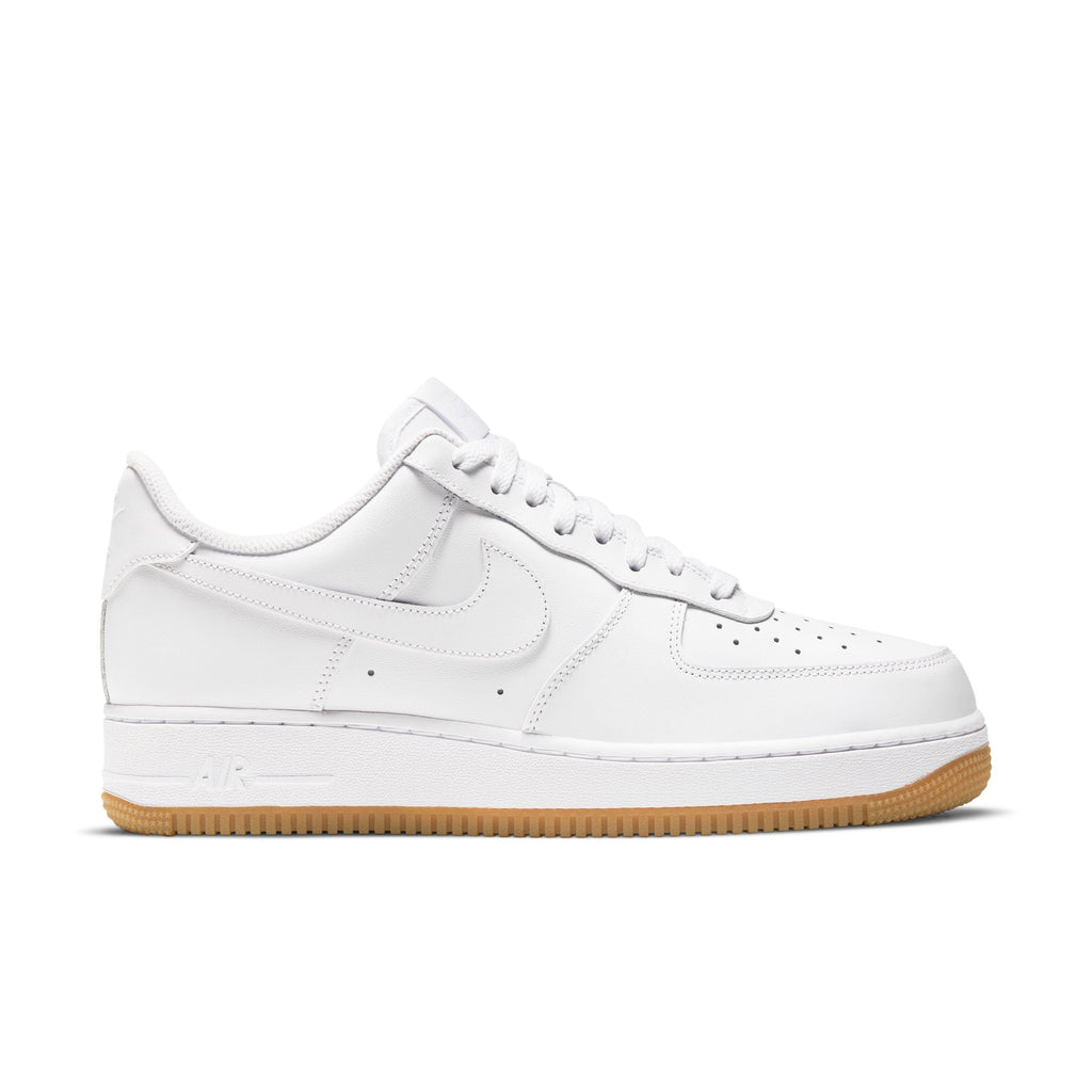NIKE AIR FORCE 1 '07