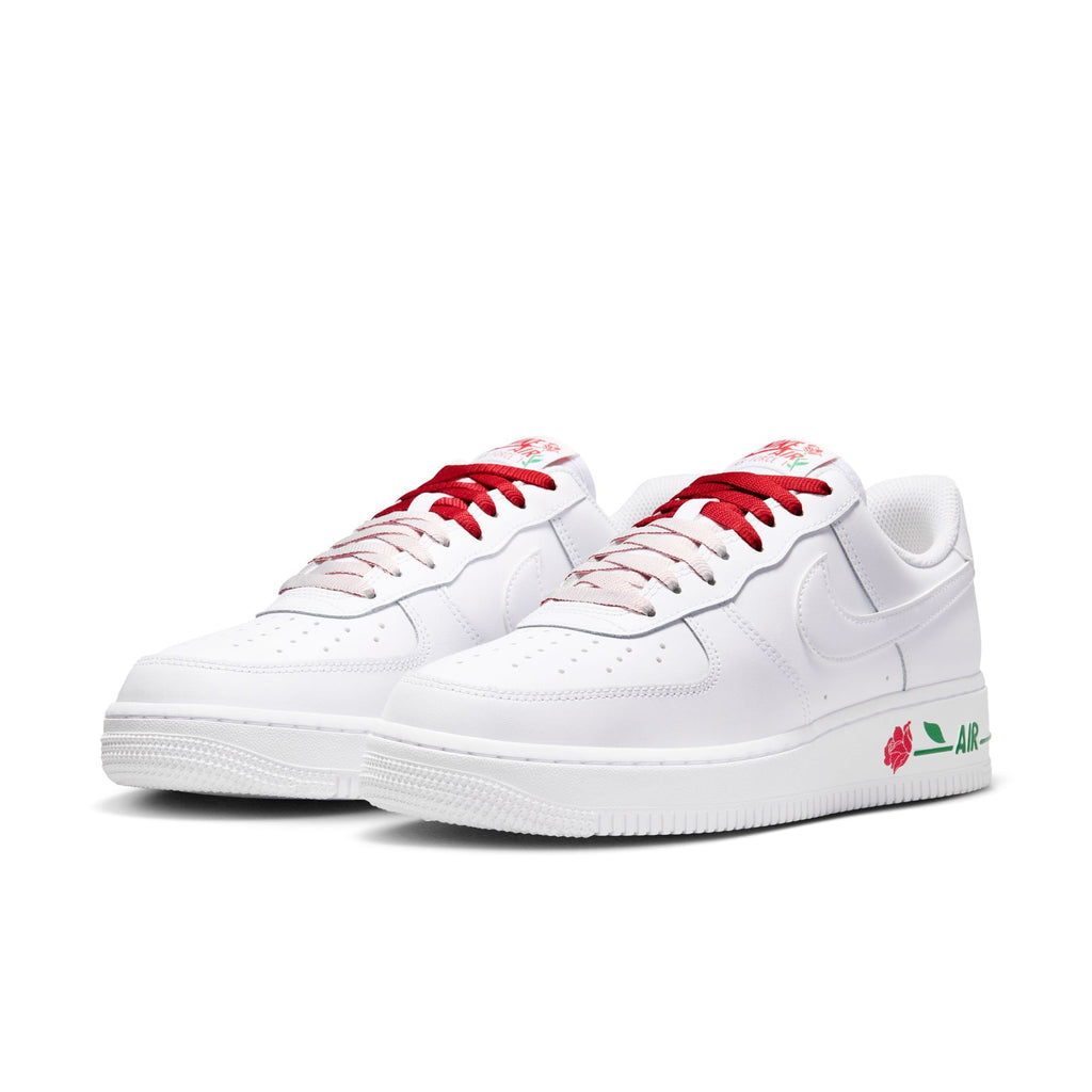 NIKE AIR FORCE 1 '07 SE