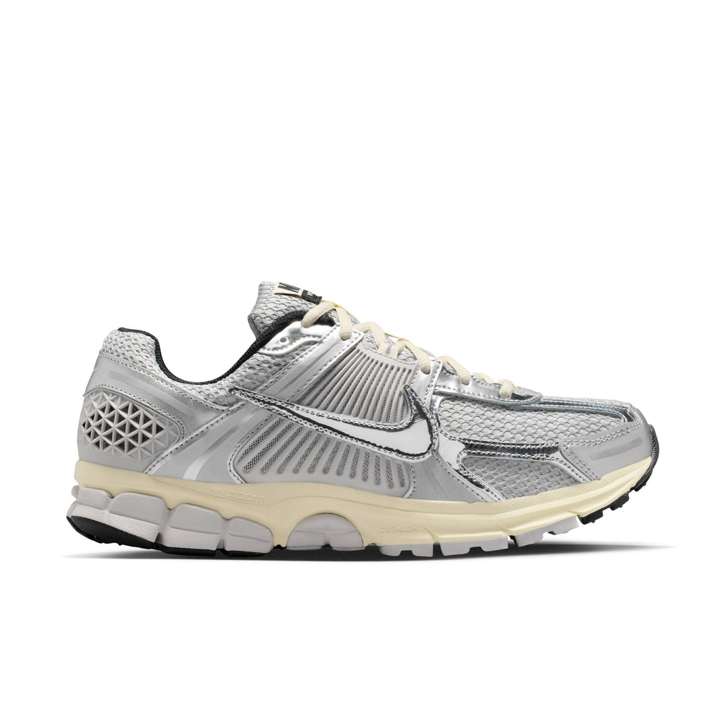 NIKE ZOOM VOMERO 5
