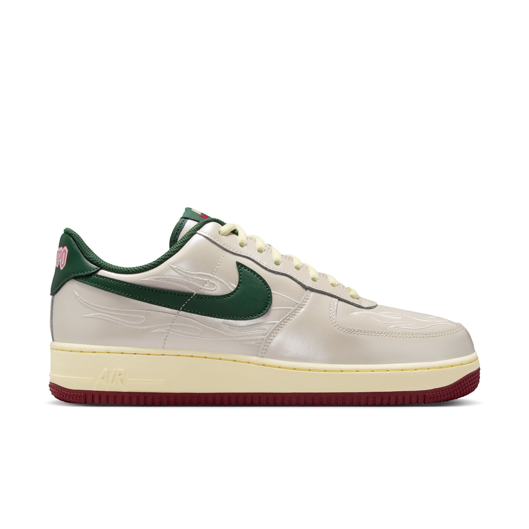 NIKE AIR FORCE 1 '07 LV8
