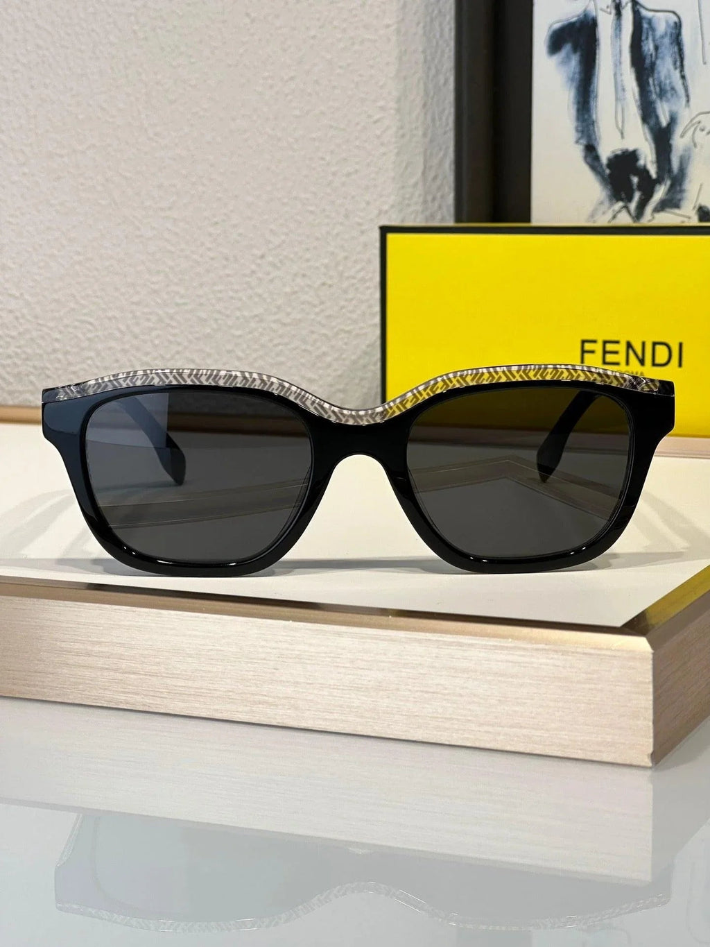 Fendi FE 40077I Men's Sunglasses✨