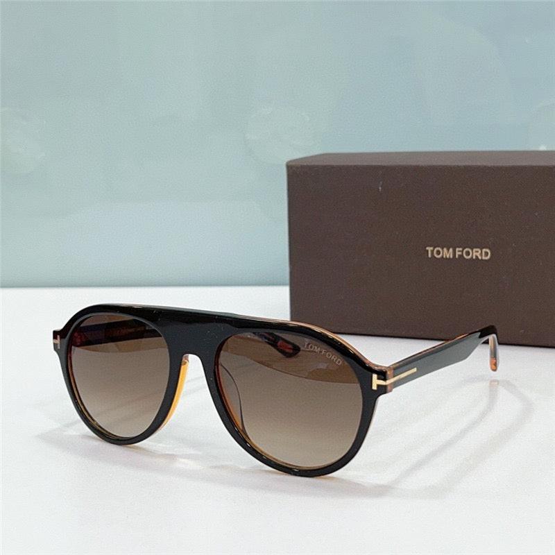 TOM FORD Pilot Horn TF1047 Private Collection Sunglasses $1100 ✨
