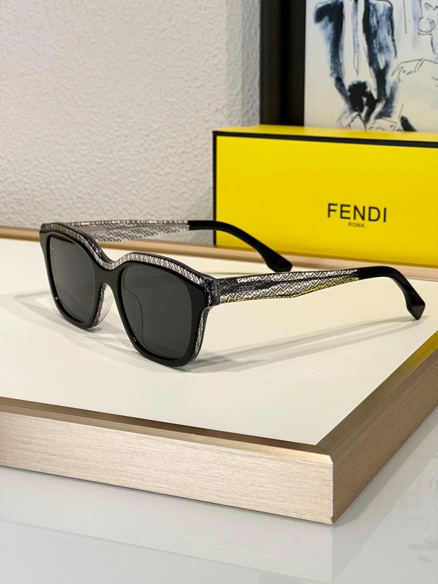 Fendi FE 40077I Men&