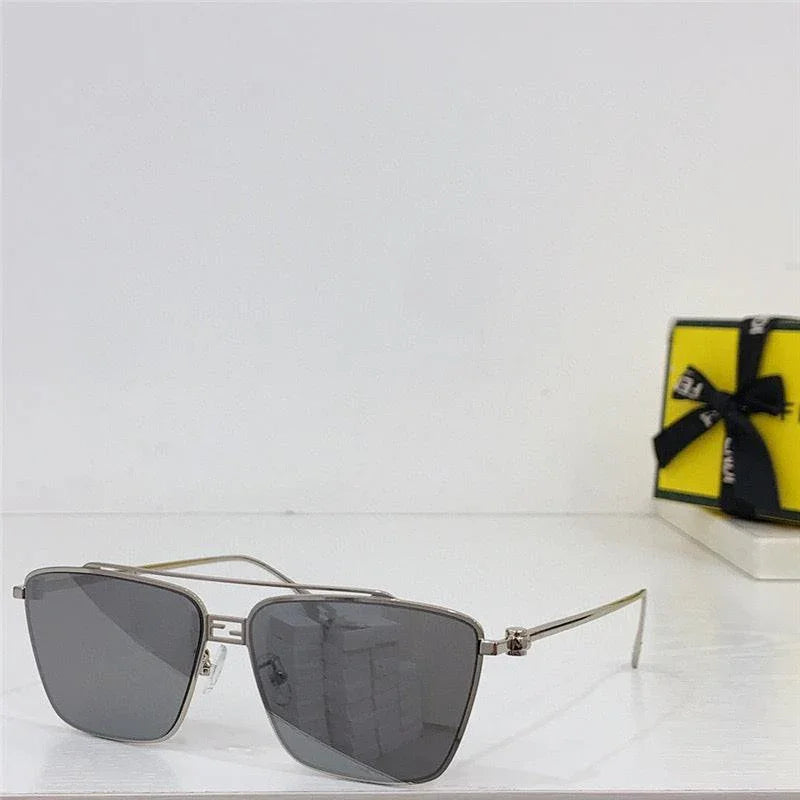FENDI Baguette FE 40110 U 84C Sunglasses Women&