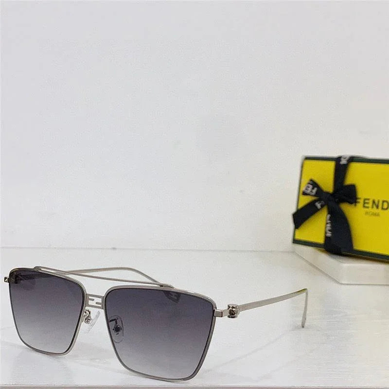 FENDI Baguette FE 40110 U 84C Sunglasses Women's✨