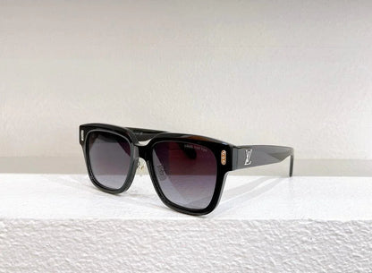 2024 Louis Vuitton Confidence Square Z2063U Sunglasses  ✨
