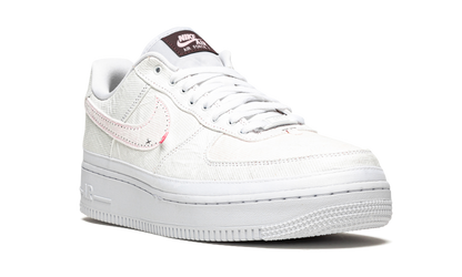 AIR FORCE 1 &