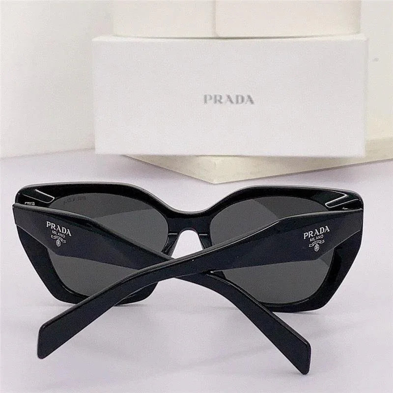 Prada PR 19ZS Oval Round Sunglasses  🟥