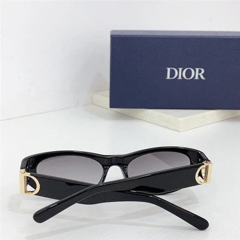 Dior Women's 30Montaigne butterfly-frame Sunglasses✨