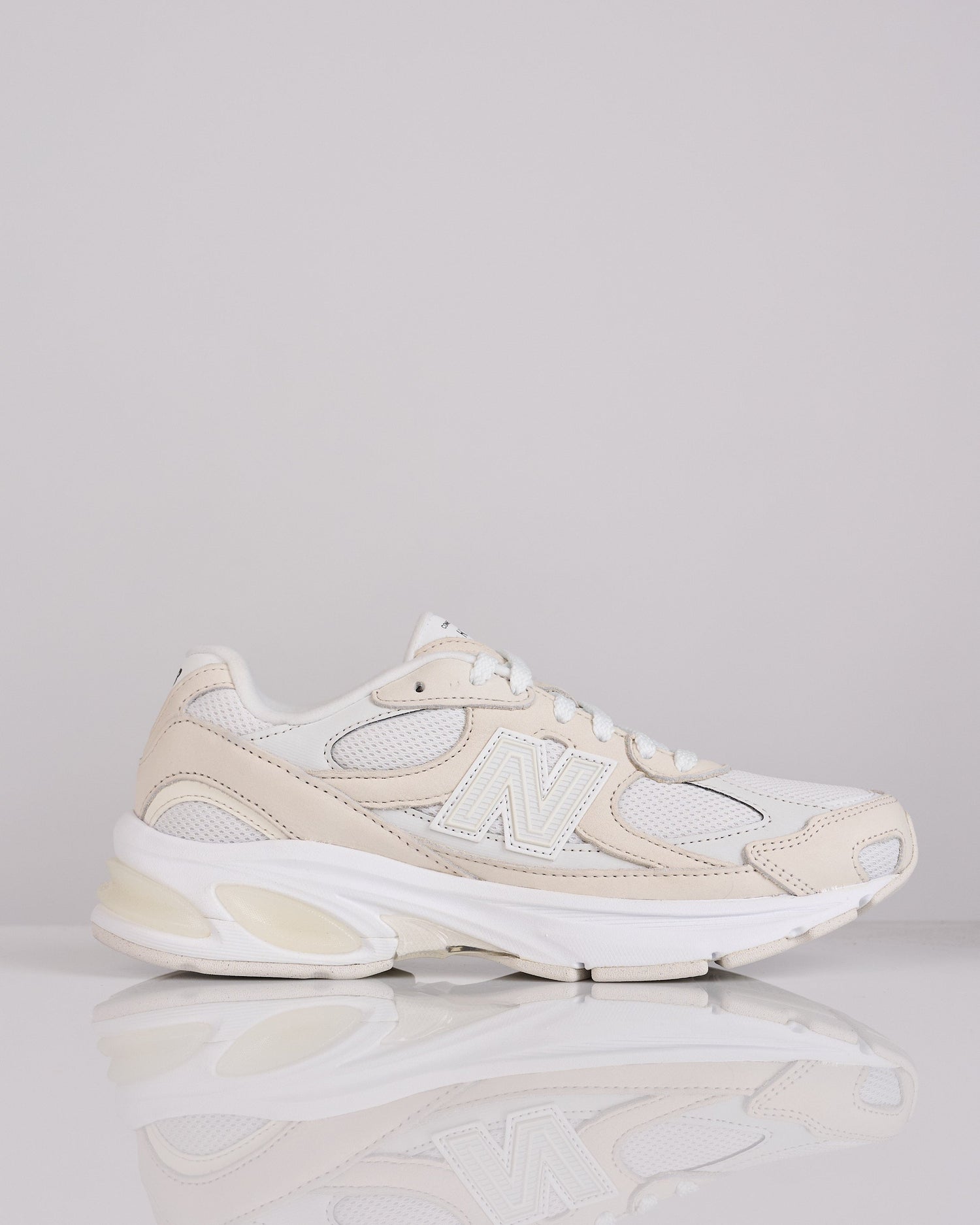 COMME des GARÇONS HOMME x New Balance 2010V White
