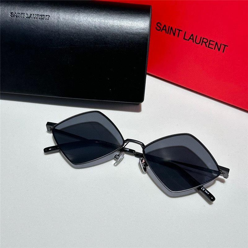 Yves Saint Laurent SL-302 TRIANGULAR JERRY SUNGLASSES✨