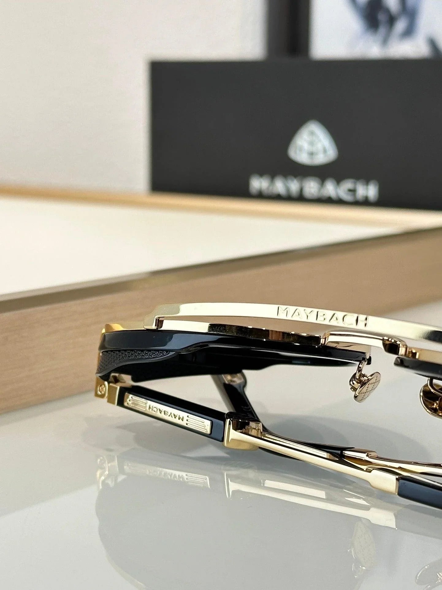 MAYBACH GAWA THE ABNER Mirror Zeiss Lenses 👑