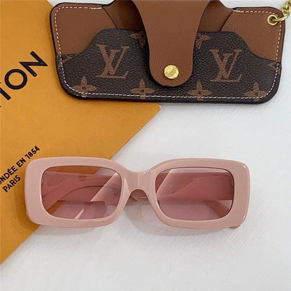 Louis Vuitton  LV Circle Rectangle Sunglasses  Z2421E $ 670.00✨
