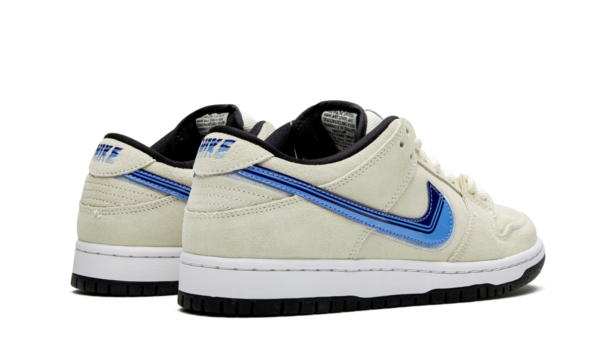 SB Dunk Low "Truck It" CT6688 200