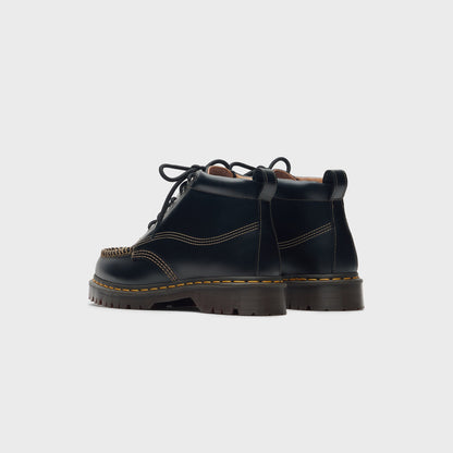 Dr. Martens Lowell Chukka - Black Orleans