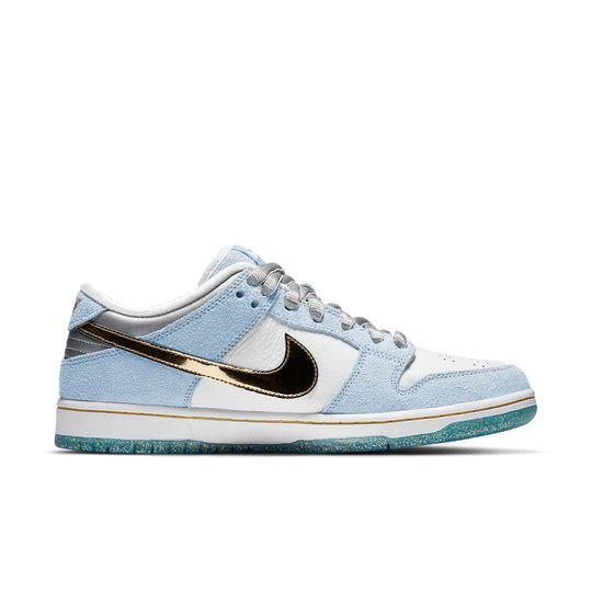 Nike x Sean Cliver SB Dunk Low ‘Holiday Special’