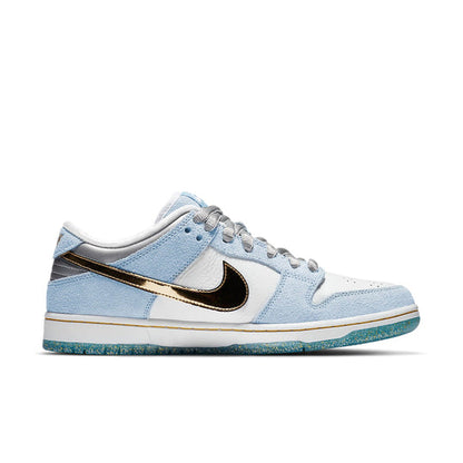 Nike x Sean Cliver SB Dunk Low ‘Holiday Special’