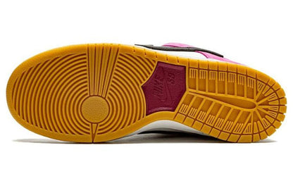 Nike SB Dunk Low Pro x Parra ‘Friends &amp; Family’