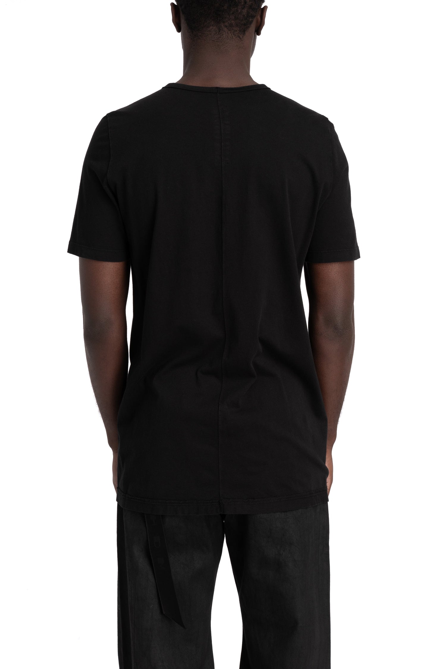 Level tee, RNP / Black