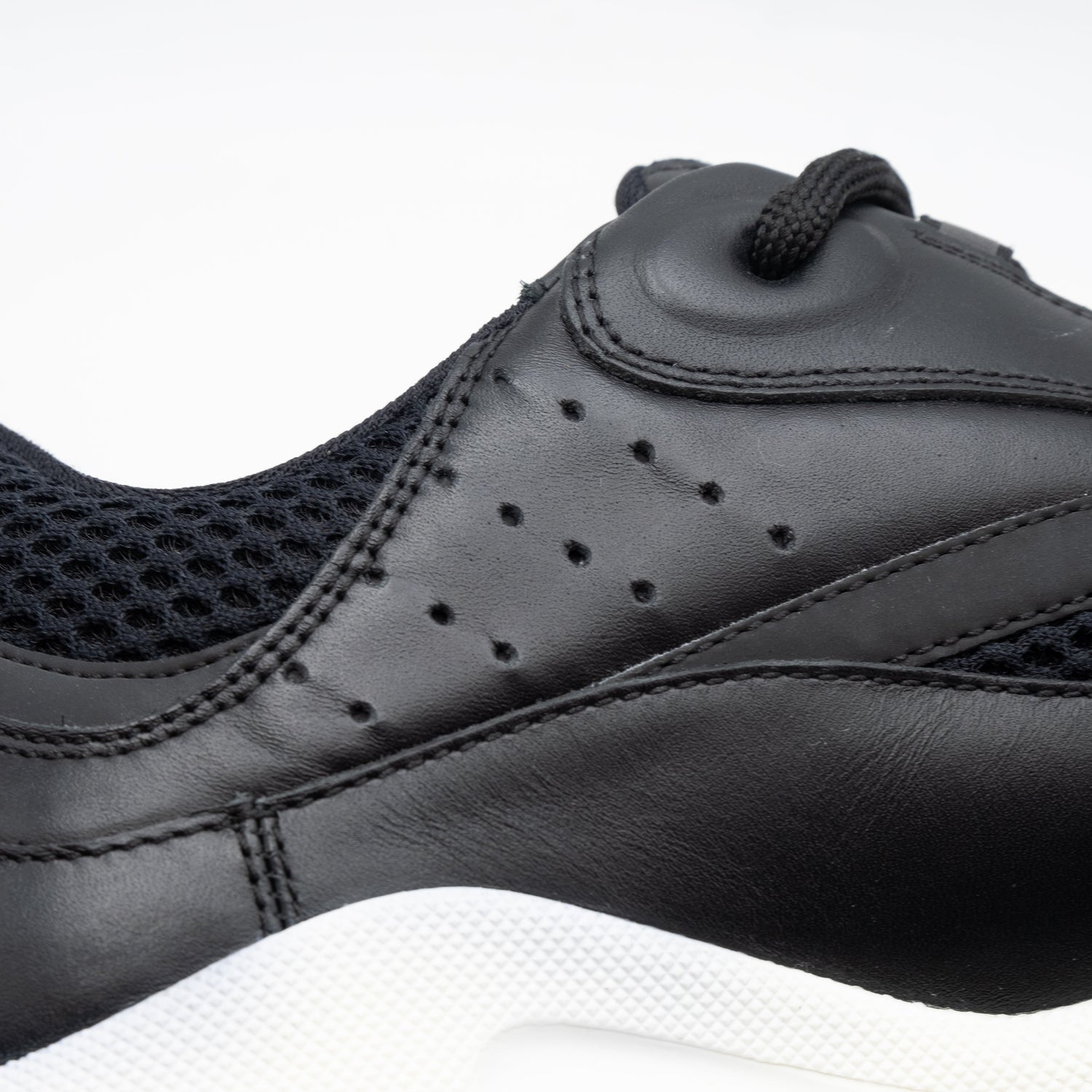 Dior B22 Noir