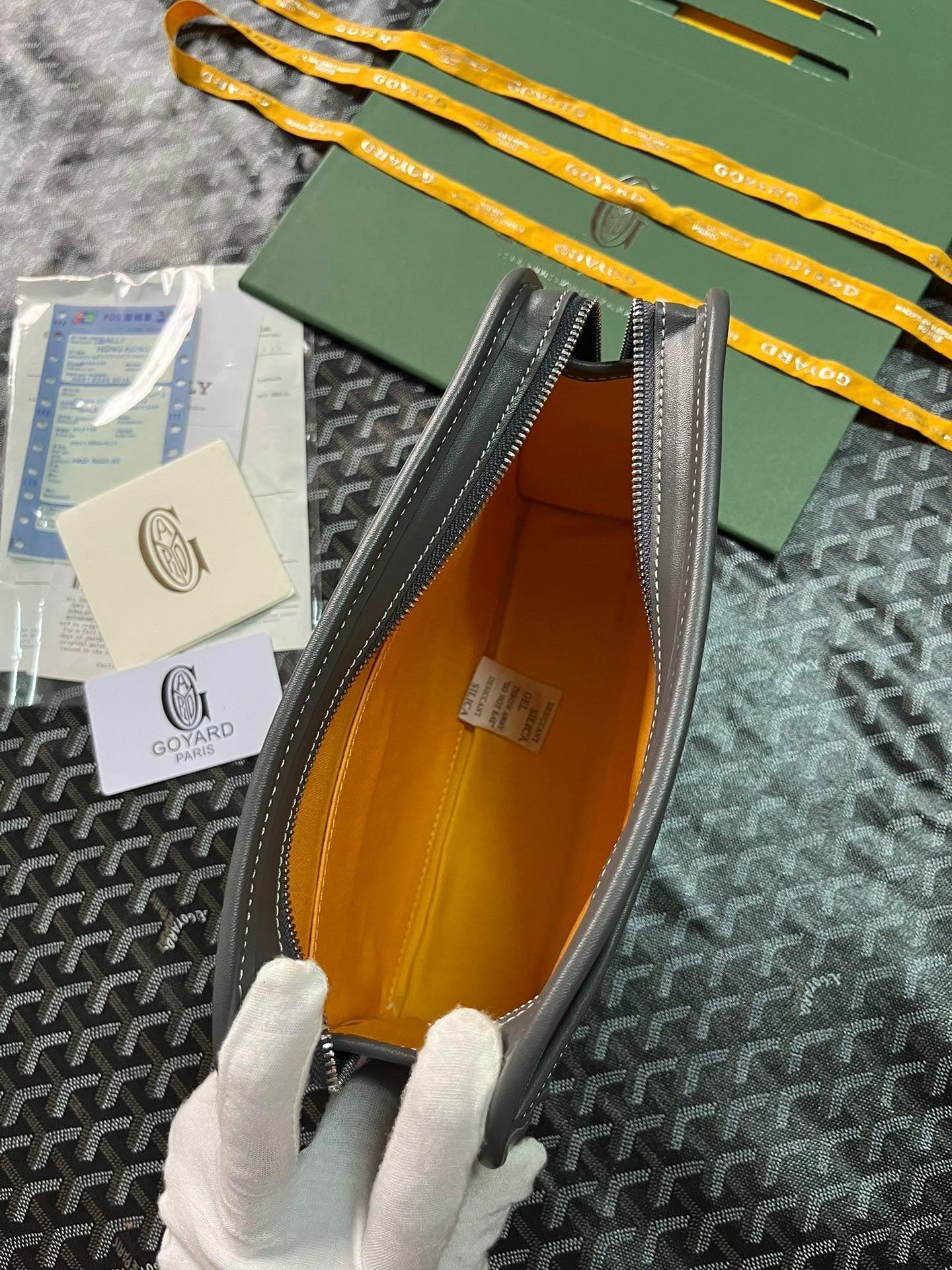 '- Goyard Jouvence Toiletry Bag In Goyardine Canvas 8 Colors✨