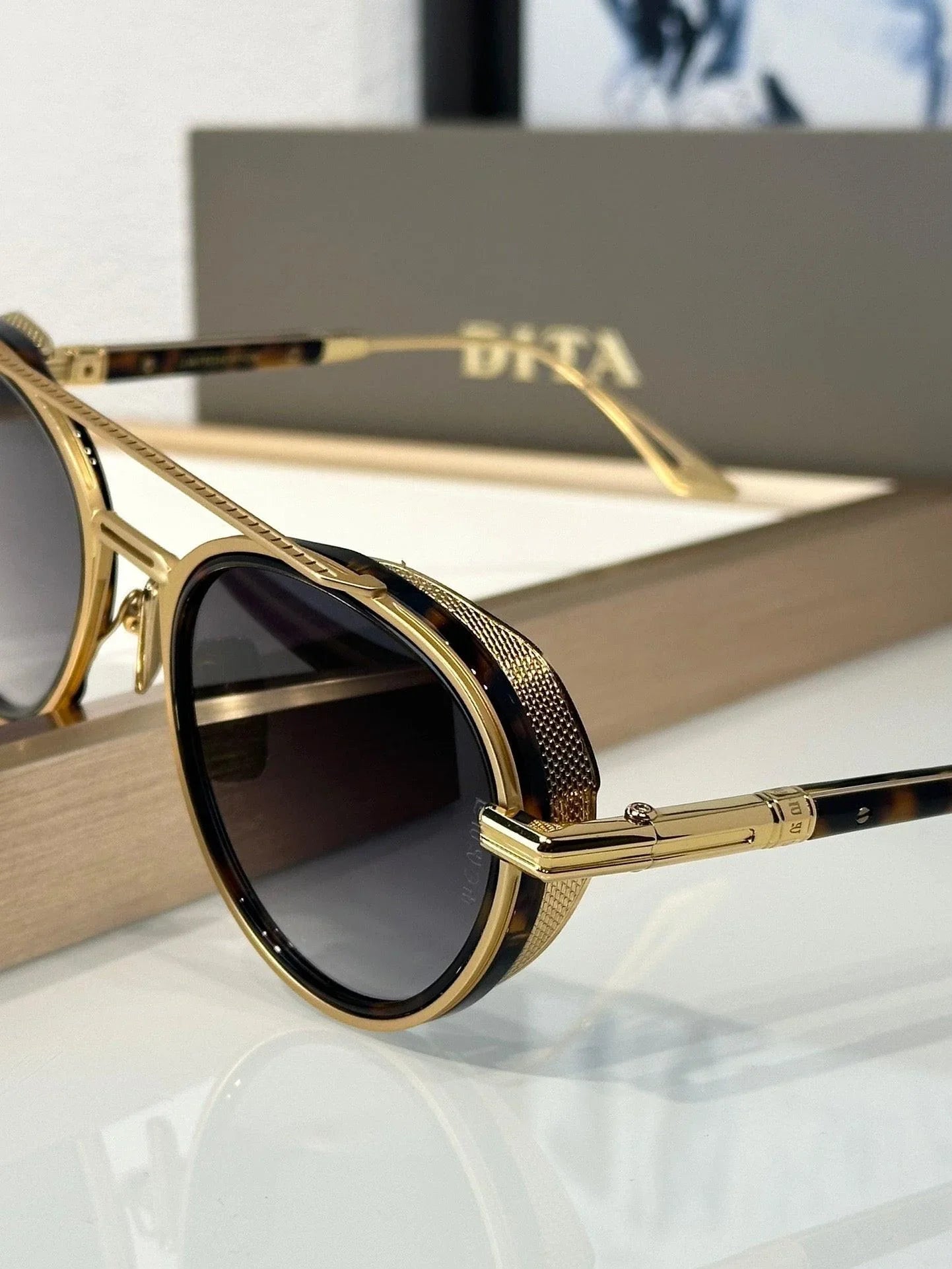 Dita Eyewear  Dita Epiluxury EPLX.4 DES 004 01 Interchangeable Sides Limited Edition Polarised Sunglasses 🔱