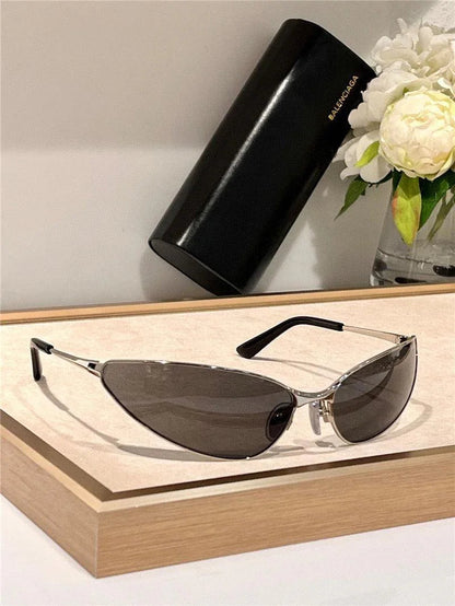 BALENCIAGA RAZOR CAT EYE BB0315 XL Black-Silver Sunglasses🏳️