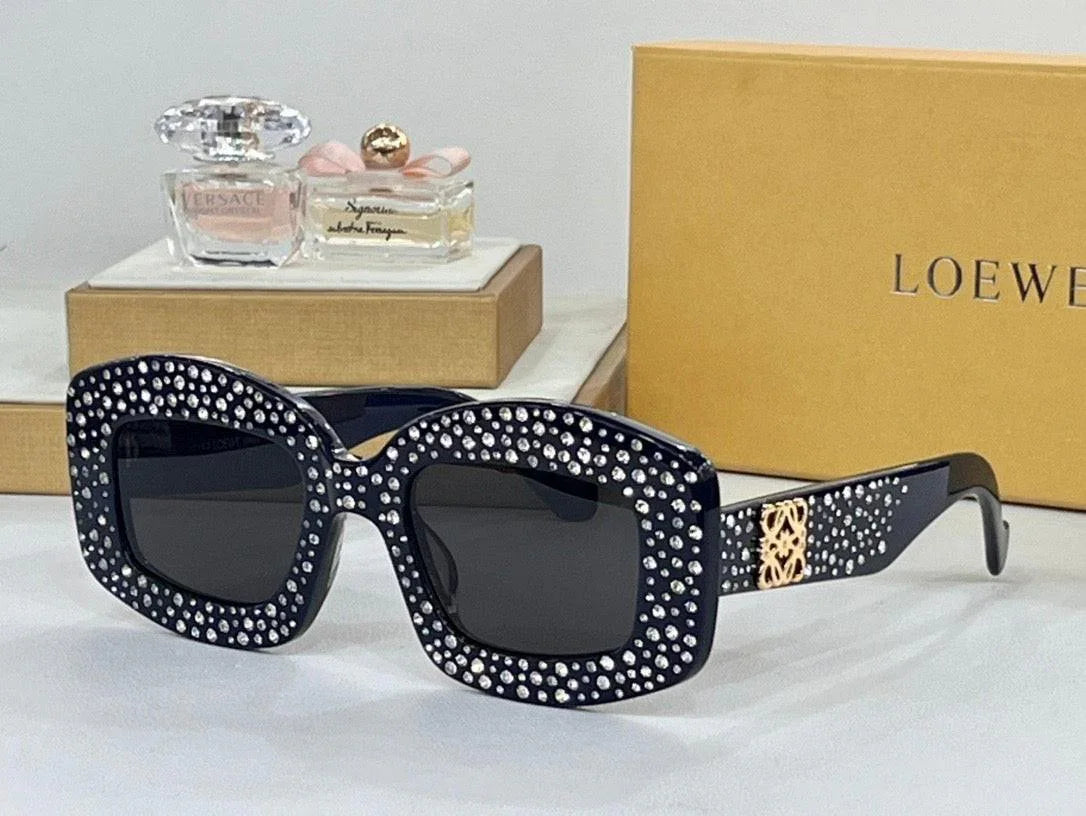 NEW SEASON Loewe Pavé Screen LW 4114 IS 90A Geometric Sunglasses ✨