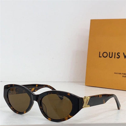 Louis Vuitton Z2104W LV GO-14 Cat Eye Women&