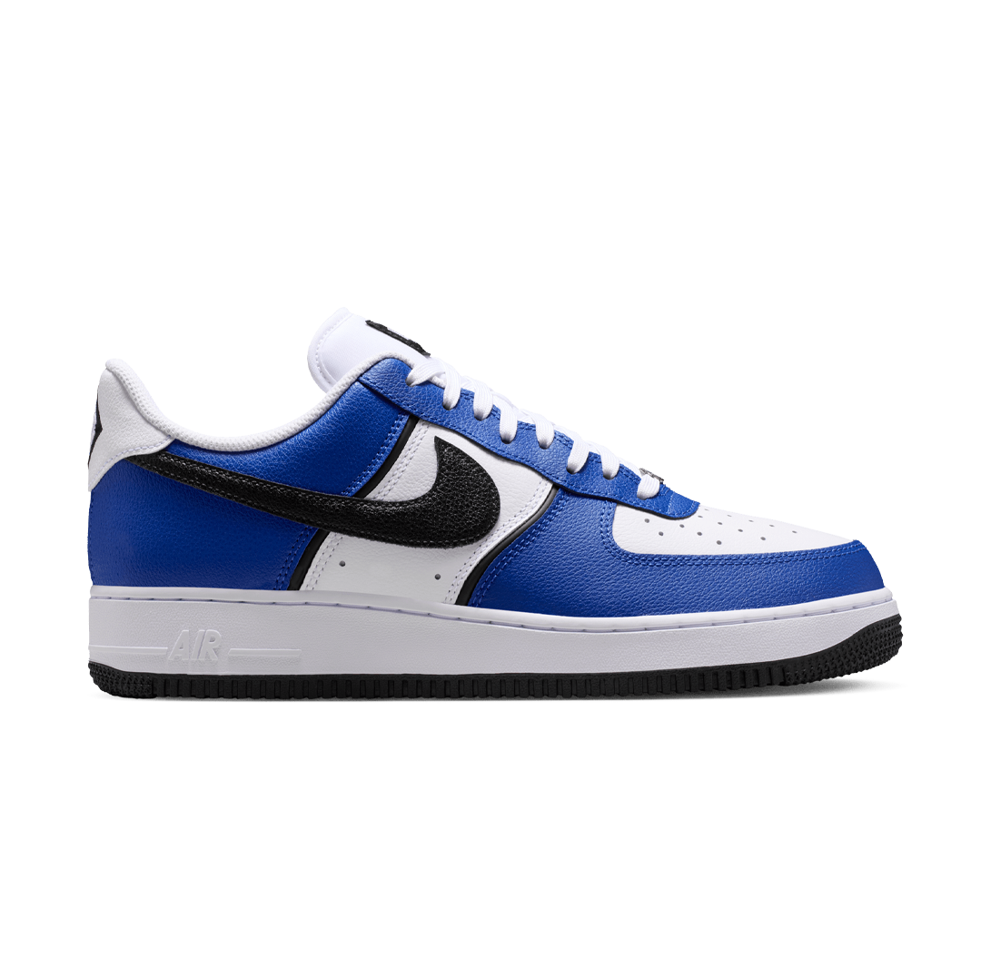AIR FORCE 1 &