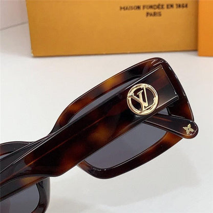 Louis Vuitton  LV Circle Rectangle Sunglasses  Z2421E $ 670.00✨