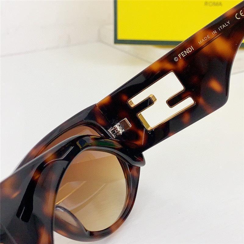 Fendi BAGUETTE FE 40109 I 01A Oval Sunglasses Women&