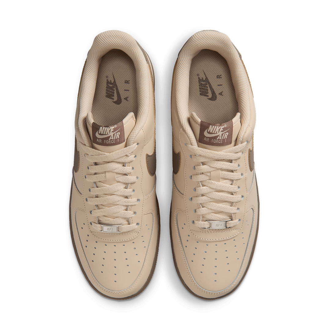 AIR FORCE 1 &