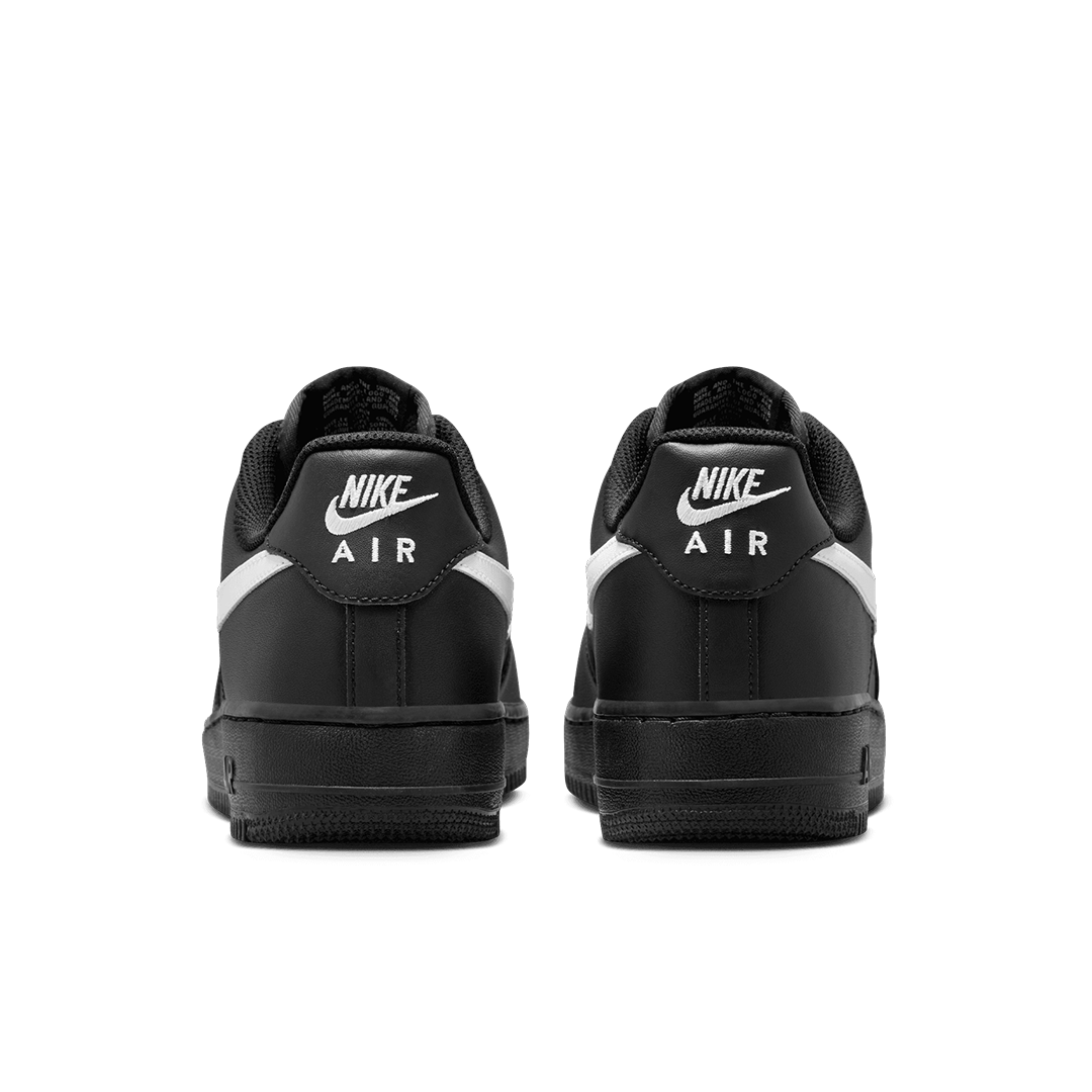 AIR FORCE 1 &