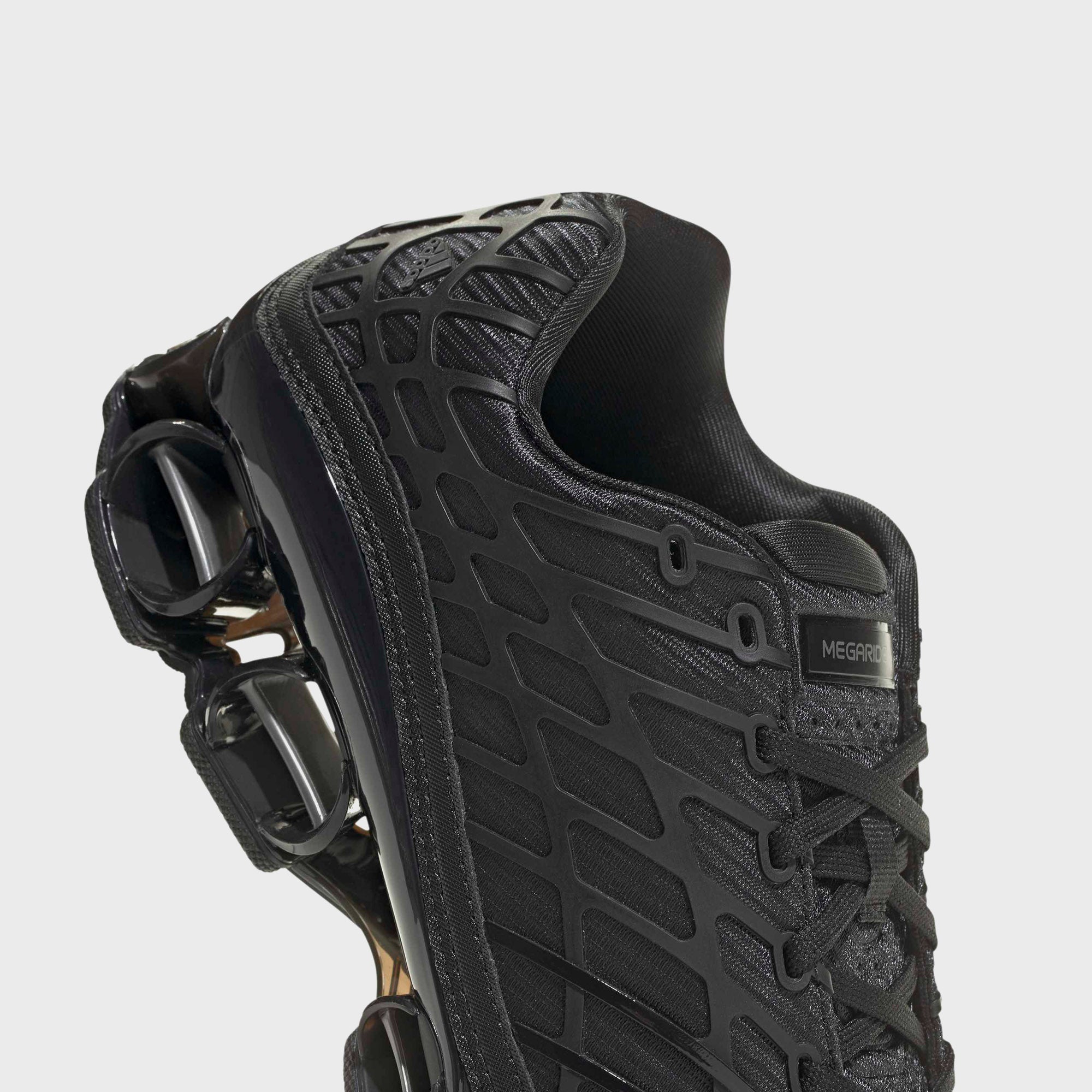 adidas Megaride F50 - Core Black / Iron Metallic