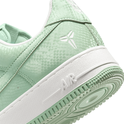KOBE AIR FORCE 1 LOW STEAM&