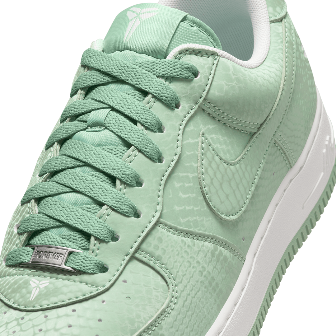 KOBE AIR FORCE 1 LOW STEAM&